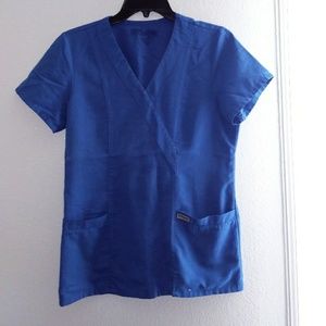 Scrub top